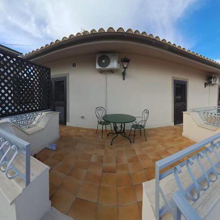 Casa Vacanze Villa Eolo アグリジェント エクステリア 写真