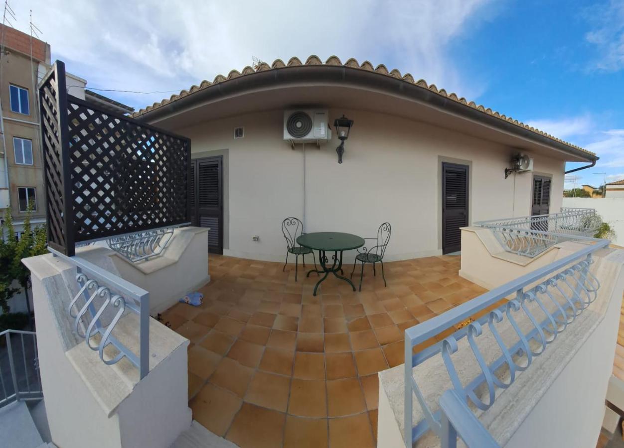 Casa Vacanze Villa Eolo アグリジェント エクステリア 写真